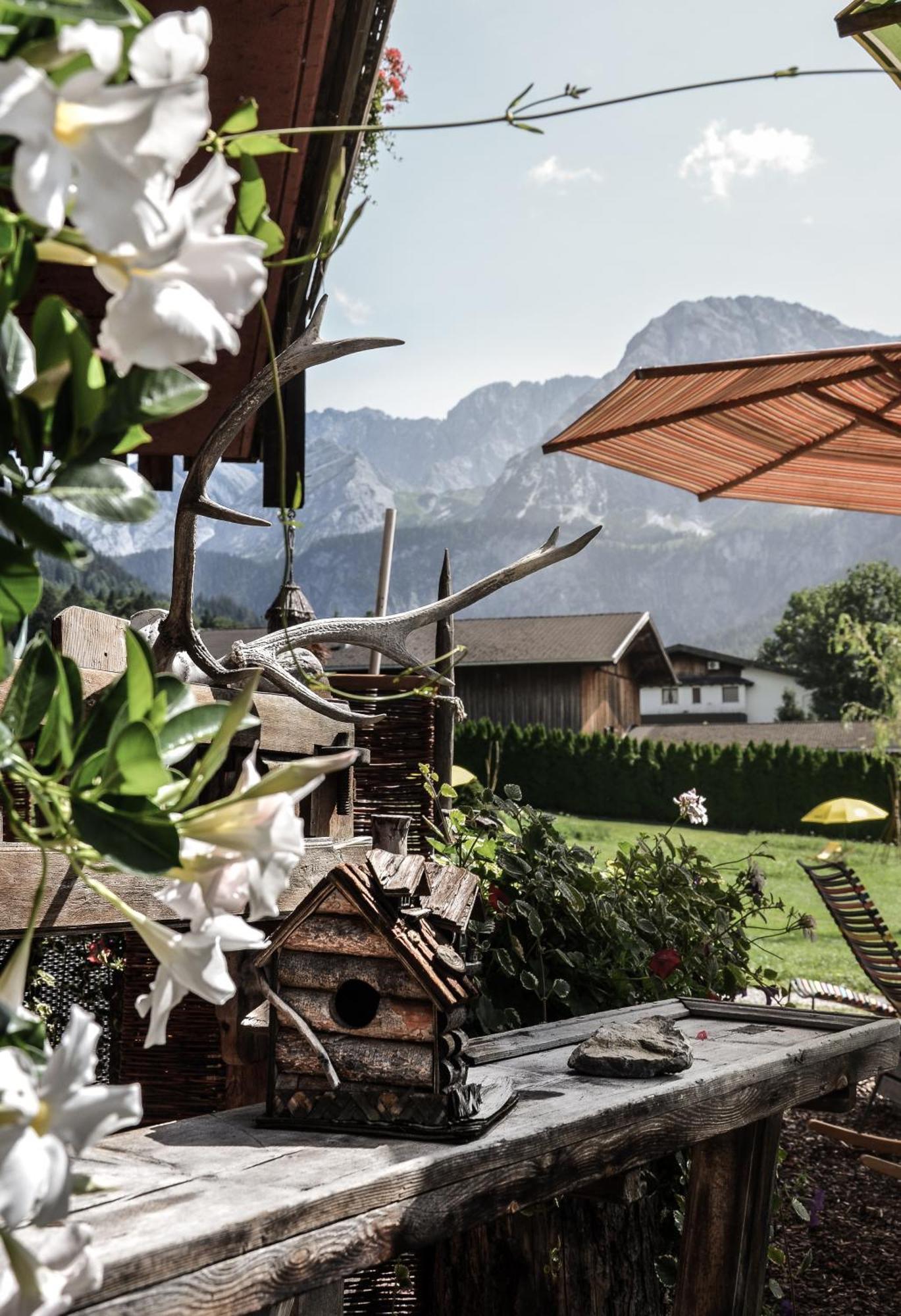 Hotel Ehrwalderhof Exterior foto